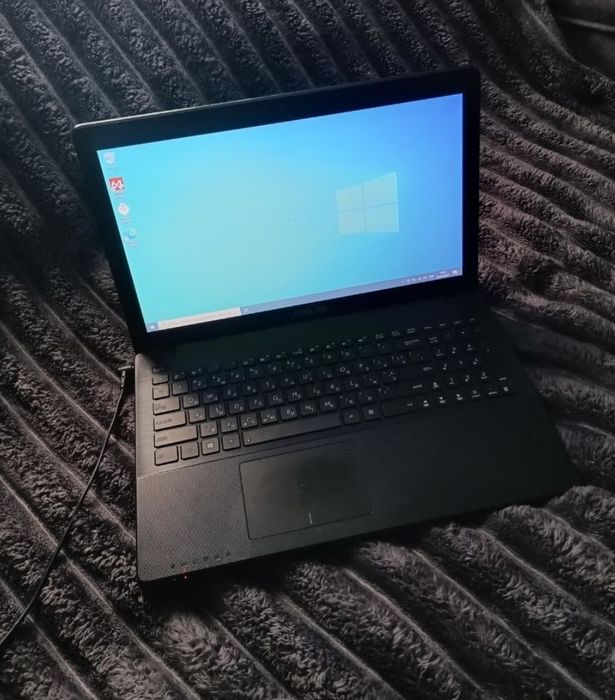 Продам ноутбук ASUS F552M
