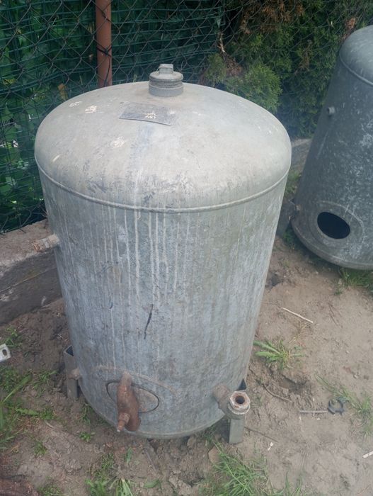 Zbiornik hydroworowy