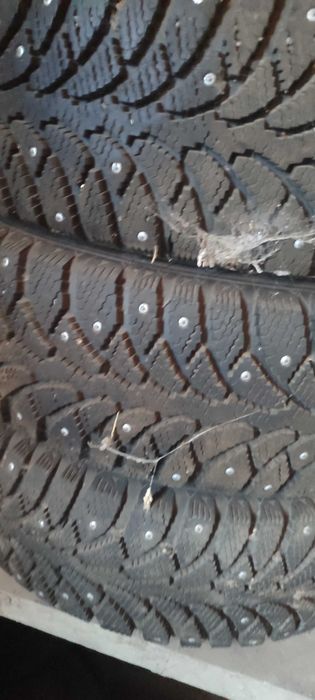 Продам резину шип 195/65 r15