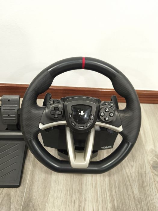 Volante e pedais PlayStation