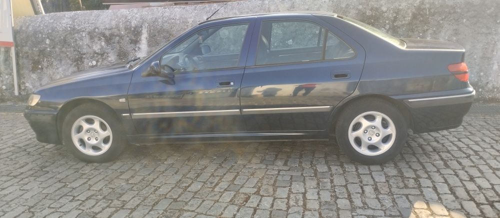 Pegeut 406 Sedan
