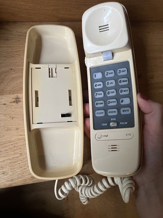Стационарные телефоны