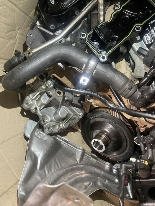 Трубки Mercedes M274 2.0 двигун мотор  C w205 w212 x253 бензин патрубок  запчастини  Мерседес бенц шланг колектор  C class E class GLC coupe