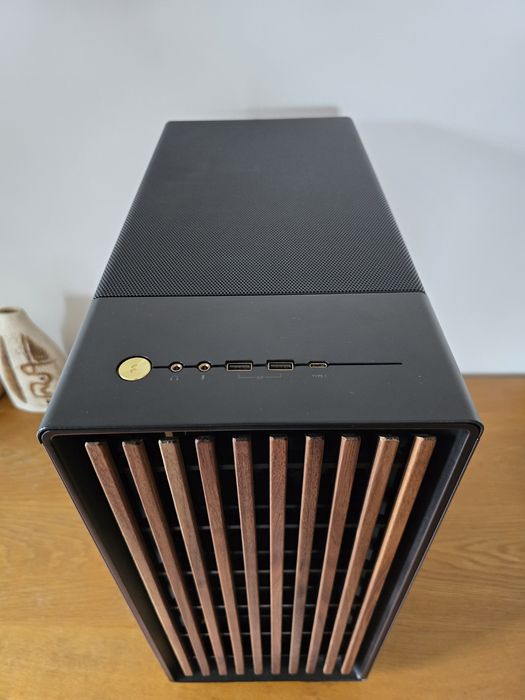 Ryzen 9 9900X3D - 64gb - 4080 Super