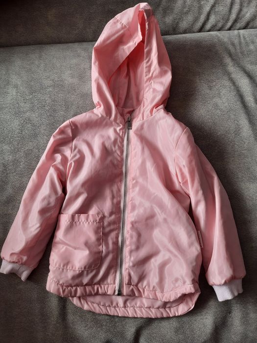 Осіння курточка 92 розміру для дівчинки