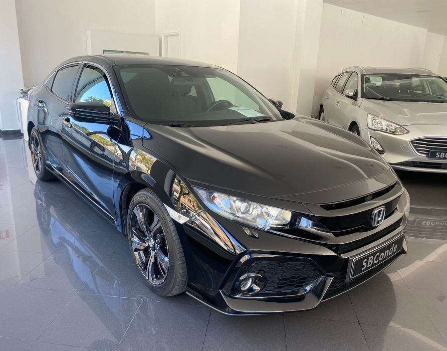 Honda Civic — fotografia 4