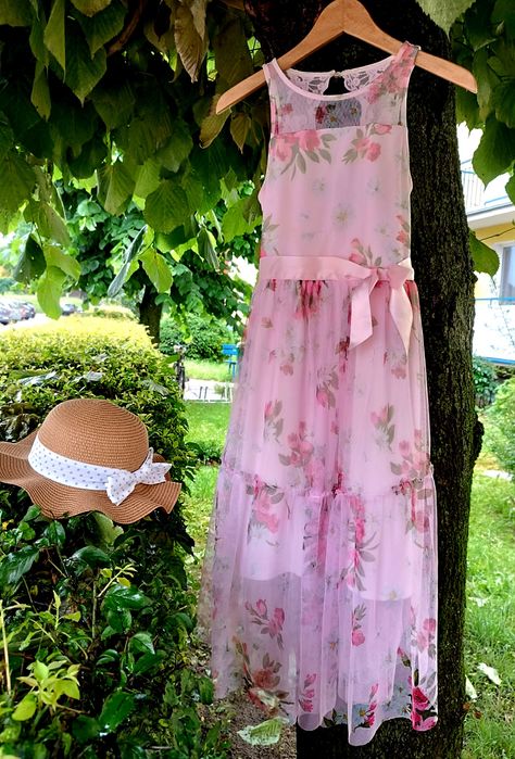 Różowa w kwiaty sukienka dla dziewczynki 14 lat