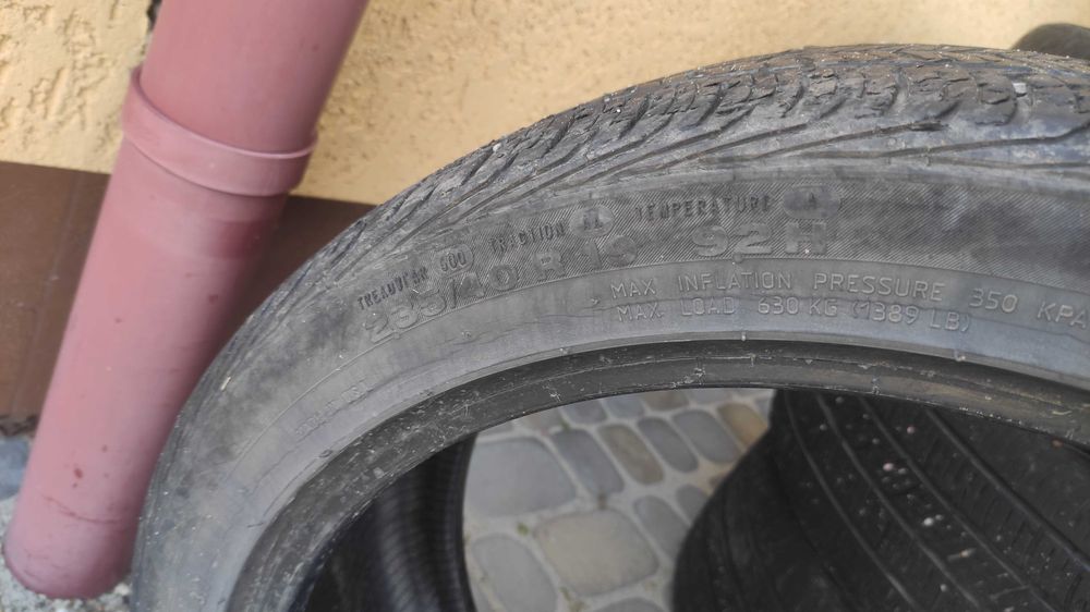Continental 235/40/19