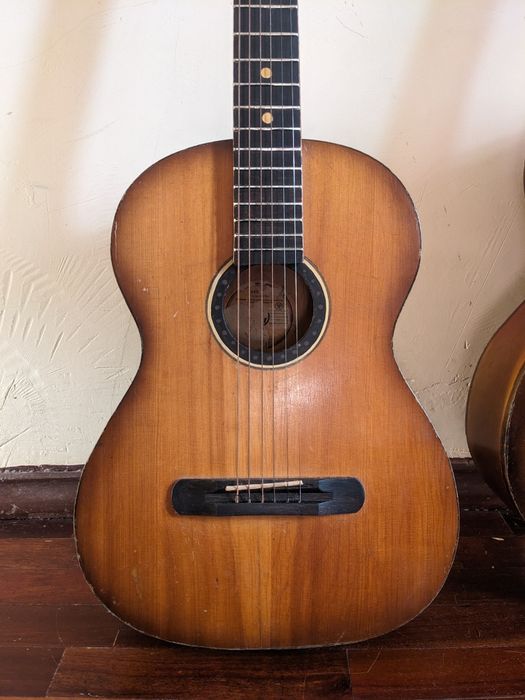 Подготовленная акустическая гитара