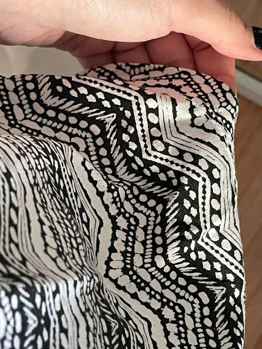 T-shirt primark padrão preto e branco