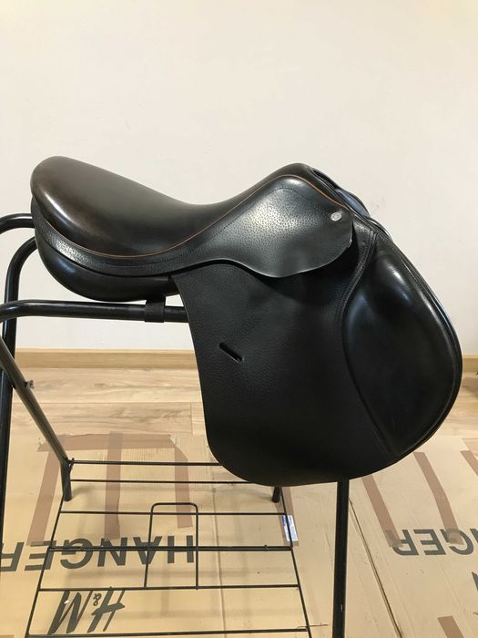 Siodło skokowe Equpie 16,5"