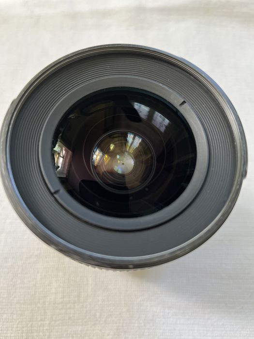 Обʼєктив Nikon 17-35 D