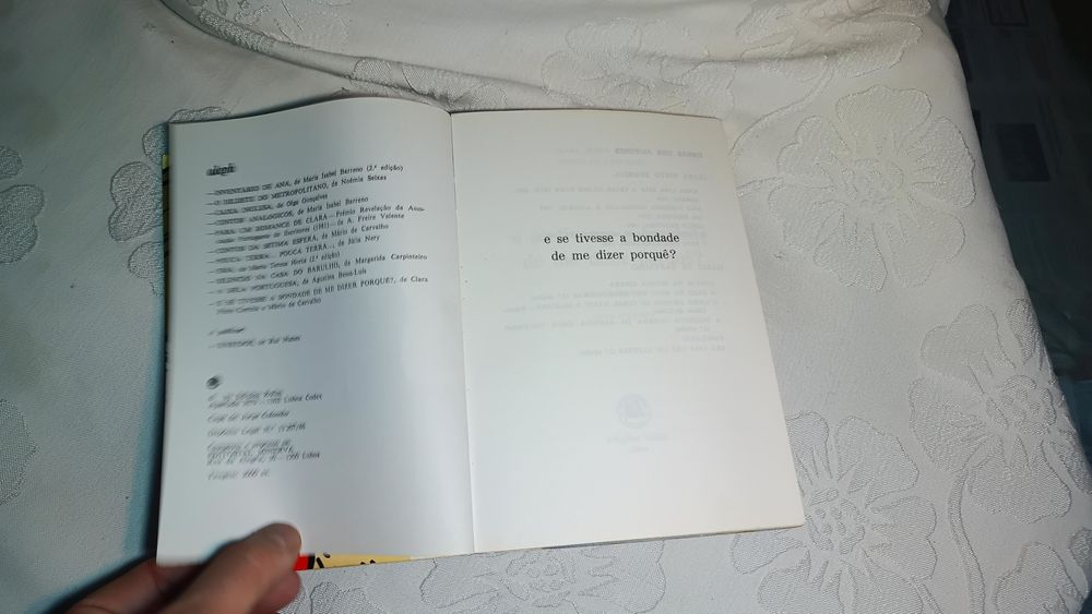 E se tivesses a bondade de me dizer porquê?