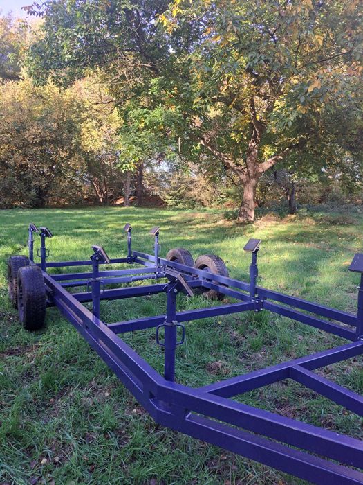 Przyczepa wózek do łodzi motorowej