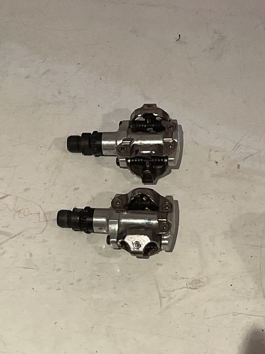 Pedais de encaixe shimano