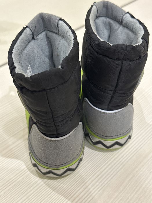 Чоботи crocs c 9