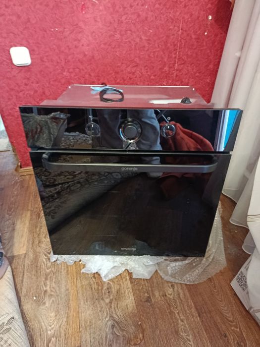 Вбудована духовка Gorenje BO74SYB
Характеристики:Вбудована духовка Gorenje BO74SYB