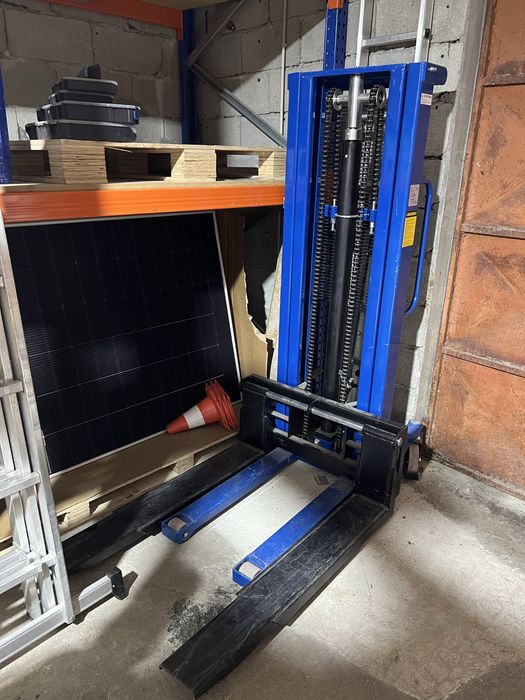 Stacker manual 1000kg a 3000 mm