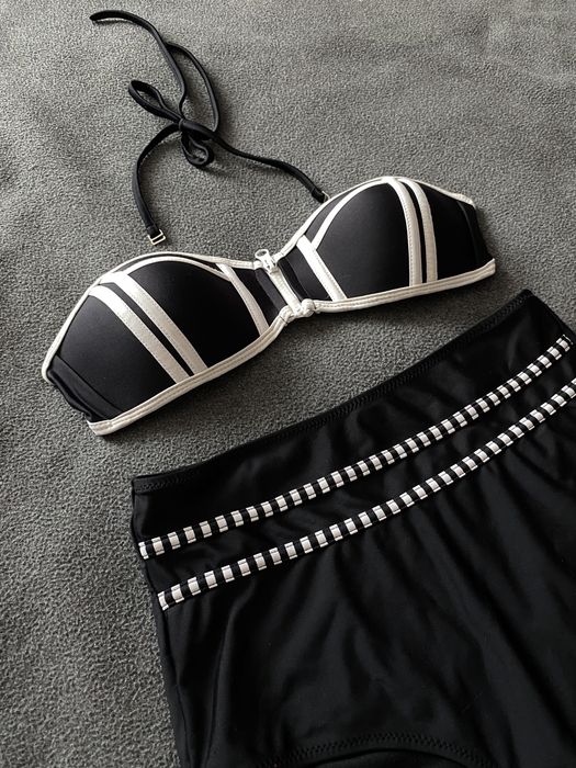 Стильний чорний чорно білий