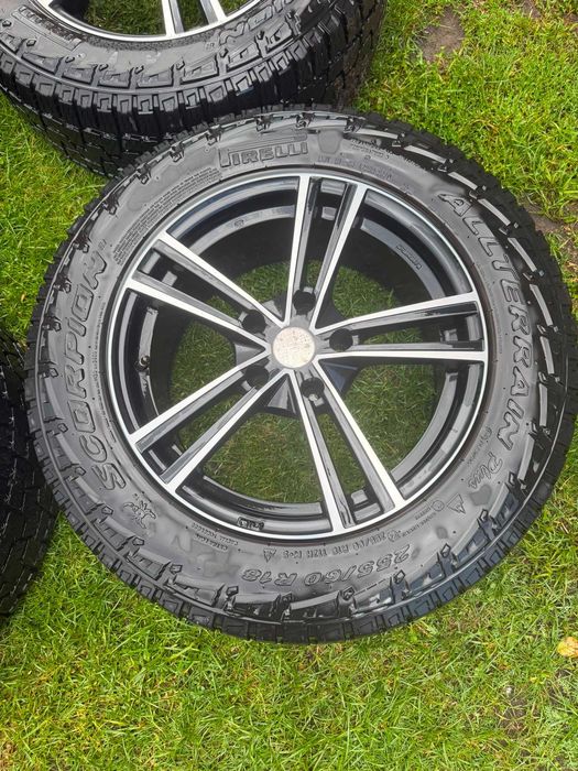 Koła Jeep Grand Cherokee WK2 2016 18 cali Opony AT Pirelli Scorpion