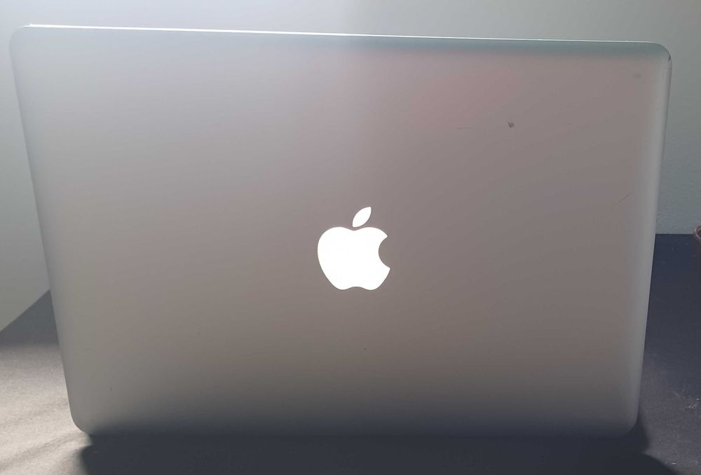 MacBook Pro 13.3 inch (2012)64297866557571124