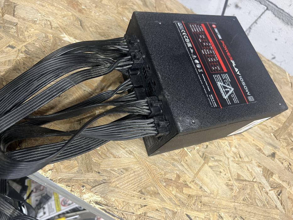 Продам блоки живлення 850-1200ватт Chiftec Superflover