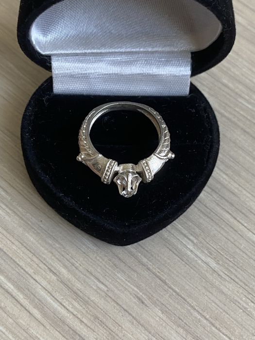 Серебряное кольцо