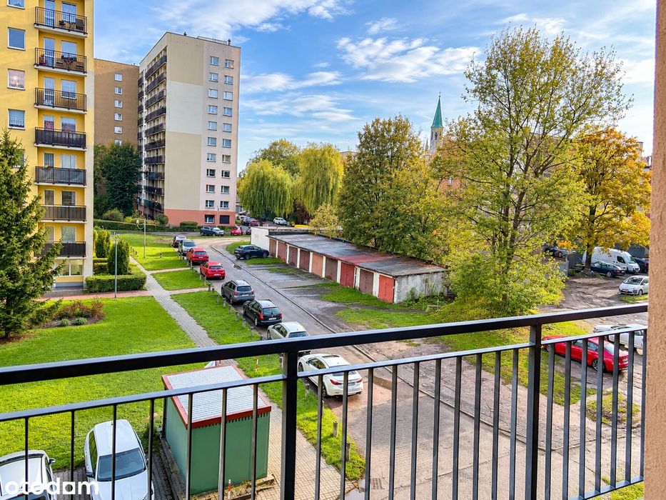 Przestronne 2 pokojowe mieszkanie z balkonem