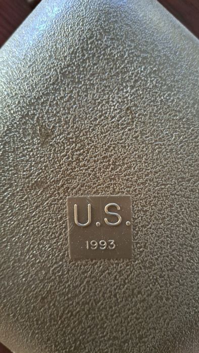 Cantil americano 1993