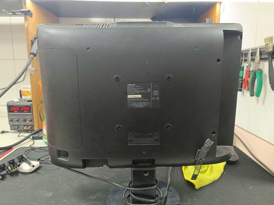 Монітор Orion LCD1921