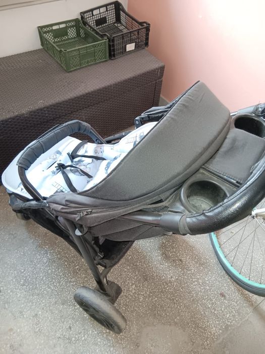 Spacerówka Joie czarny