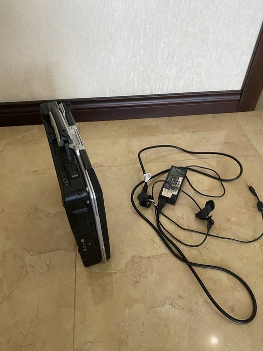 Ноутбук бронированный,сенсорный Panasonic Toughbook CF-30