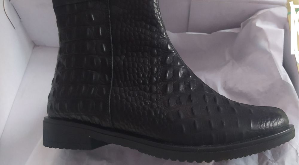 Шкіра-Ботфорти, НОВІ