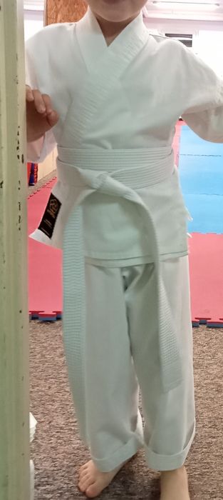 kimono hitotsu 110-116 karate strój