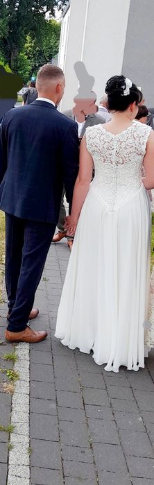 Sukienka ślubna ecru