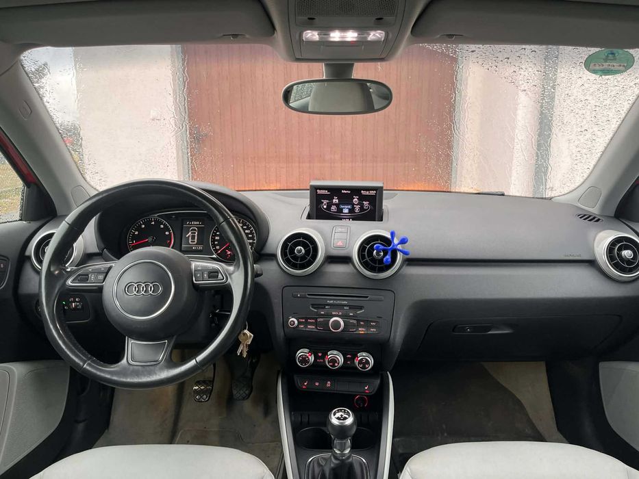 Audi A1 stan idealny
