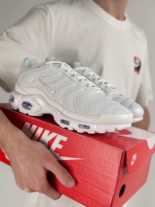 Nike Air Max Plus White
