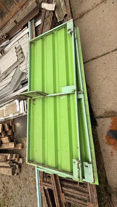 Ворота металеві розпашні