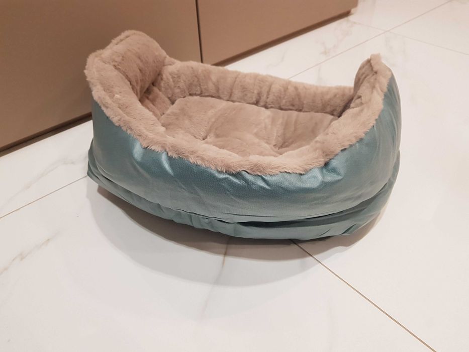 Лежанка для собачки