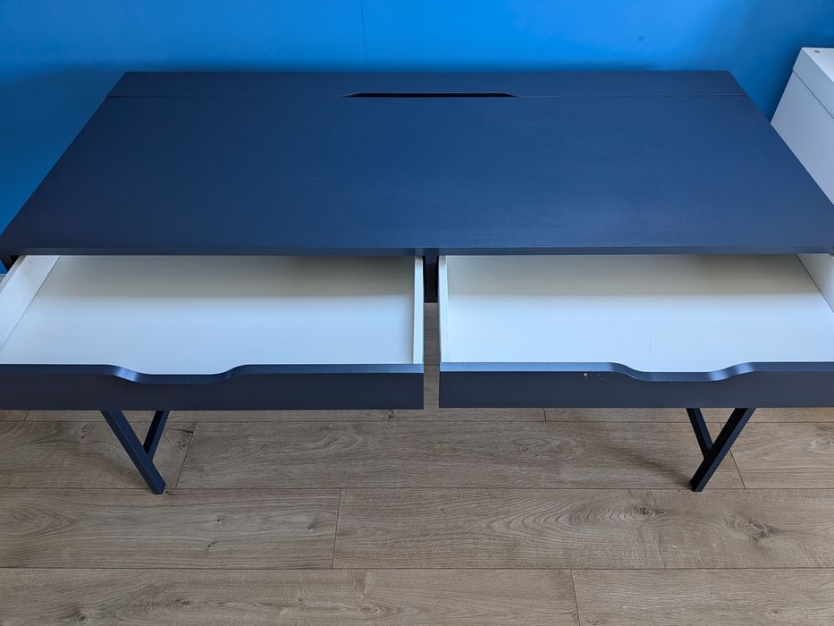 Biurko 130x60 IKEA Alex cimno niebieski