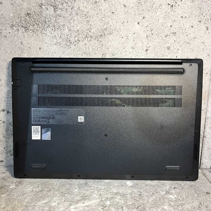 Laptop LENOVO V15 G4 AMN CPU: R5 7520 RAM 16GB SSD 512GB | Nowy |