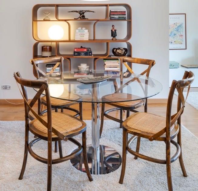 Mesa de Jantar ÁREA em Vidro Redonda – 120 cm – Design Moderno