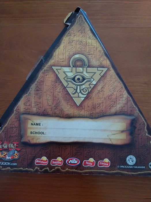 Coleção completa 50 tazos Yu Gi Oh com álbum