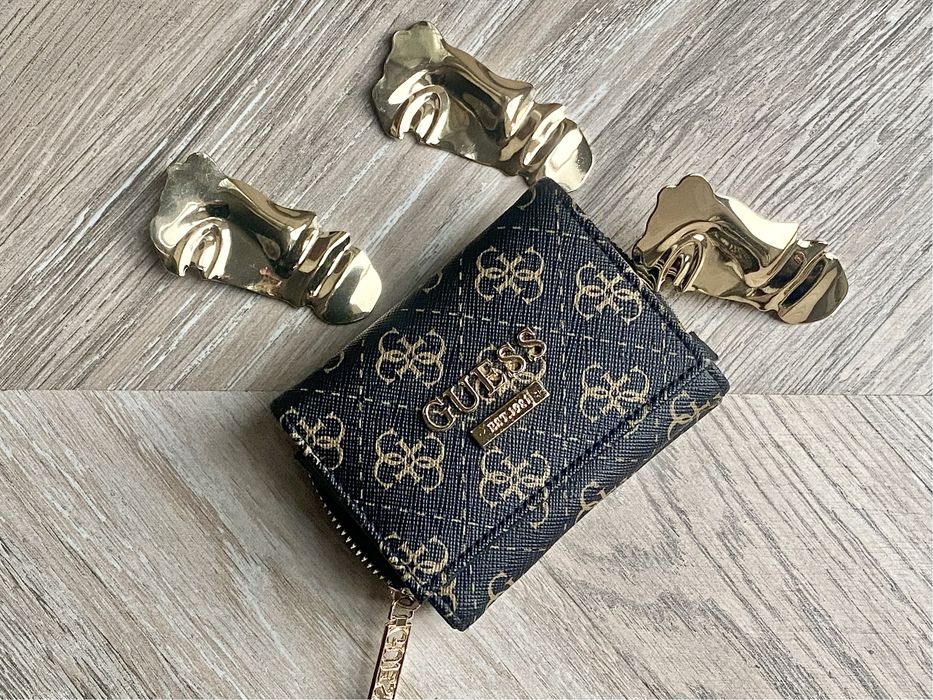 Кошелёк GUESS. Кошелёчек.Гаманець.Монетница.Визитница.