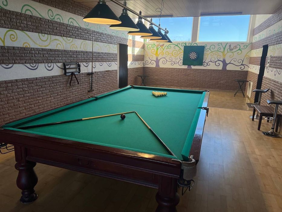 Продам більярдний стіл