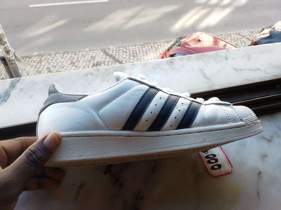 Tênis da Adidas 3 barras