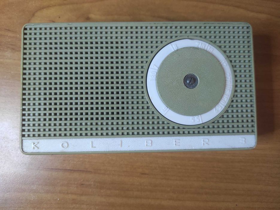 Radio Koliber 3 MOT 633 Unitra Eltra.