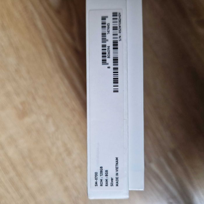 Tablet Samsung Galaxy Tab S8 (X700) 11" 8 GB / 128 GB srebrny