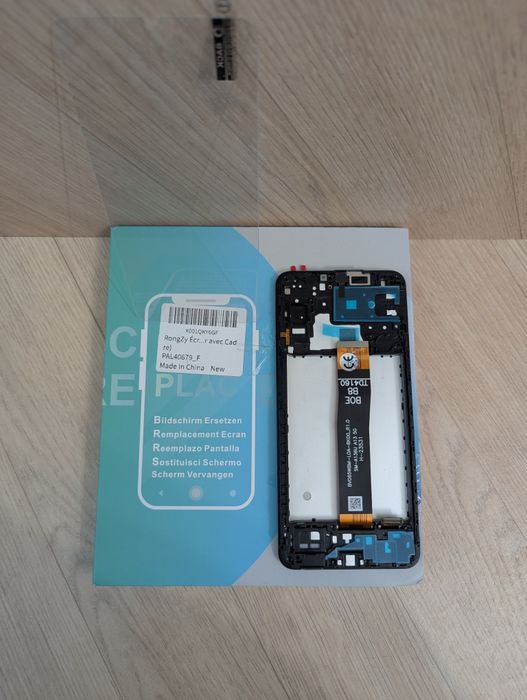 Дисплеї  з  модулями  нові для телефонів Samsung, Xiaomi