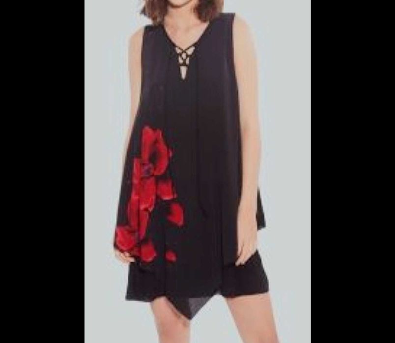 Vestido curto marca Desigual  nunca usado